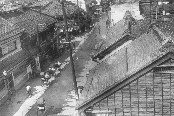 創業地 甲府市柳町通り