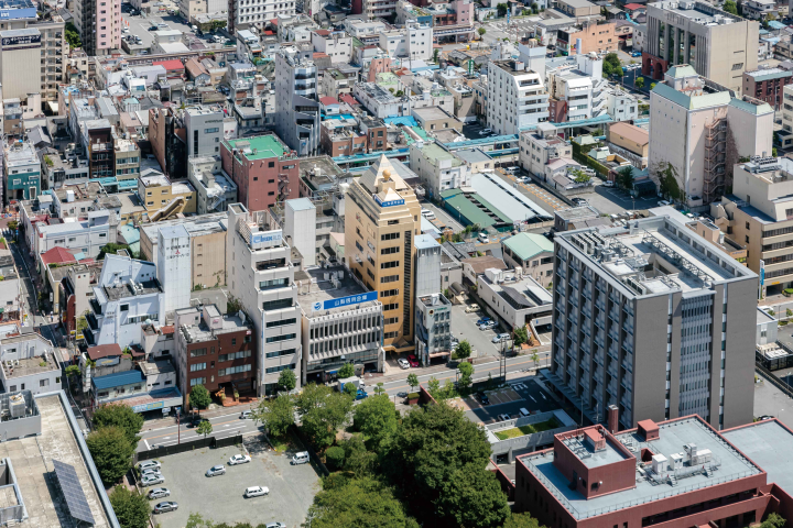 本店がある甲府市中央一丁目付近